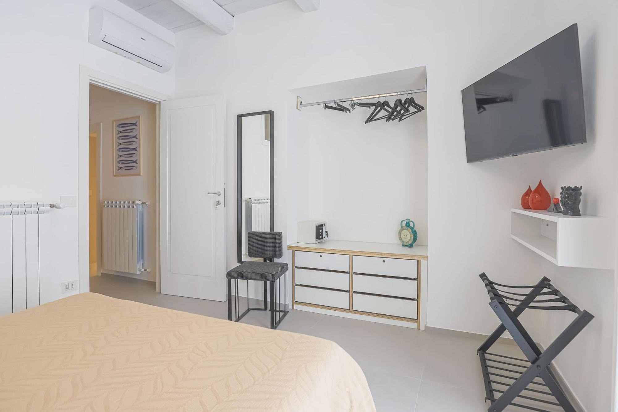 Desiderio Guest House Salerno Ngoại thất bức ảnh