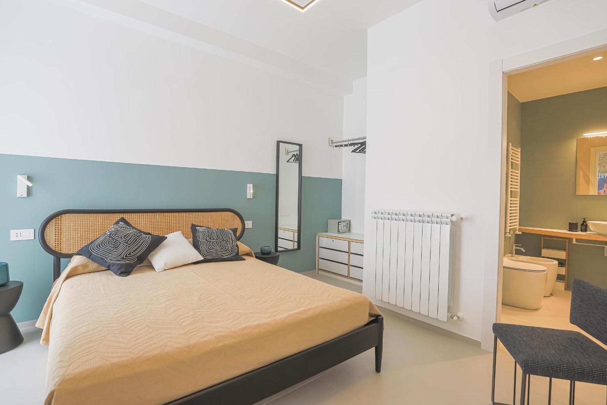 Desiderio Guest House Salerno Ngoại thất bức ảnh