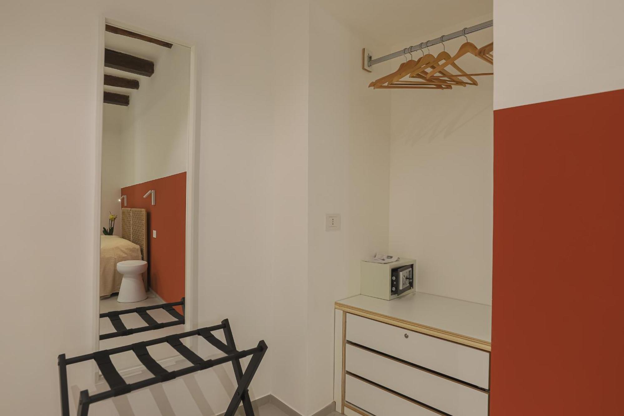 Desiderio Guest House Salerno Ngoại thất bức ảnh